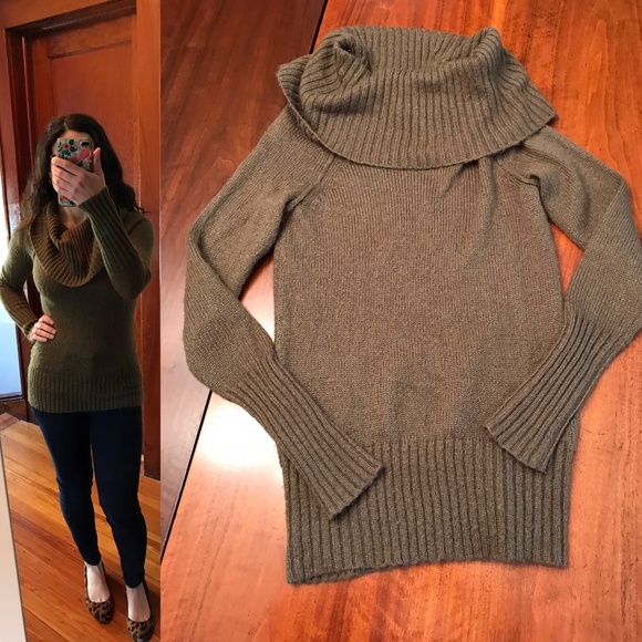 J. Crew Sweaters - J. Crew green cowl neck sweater